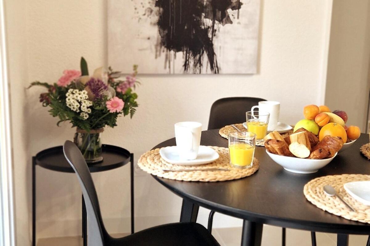 Beautiful 2p 39 M2, Ac, Balcony