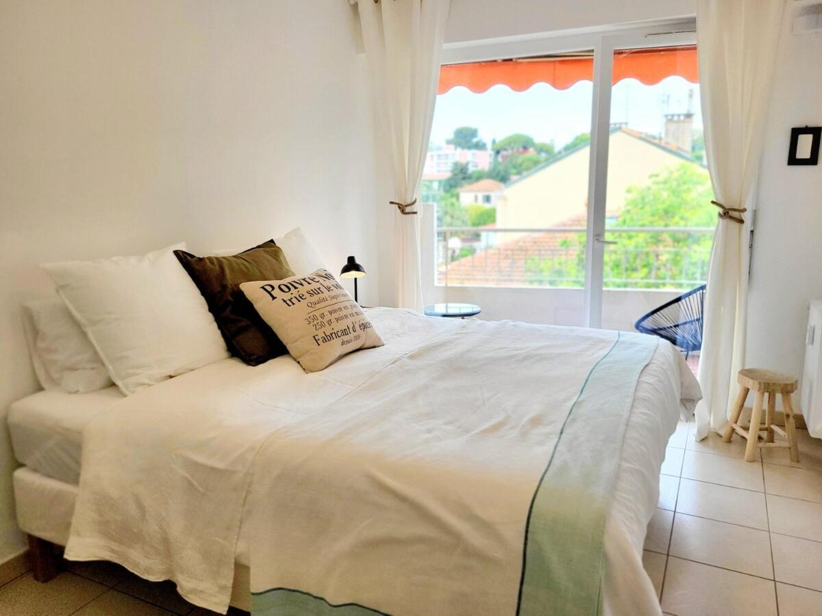 Apartment Center Of Antibes, Les Amaryllis - 3 Rooms, 5 Minutes From The Beaches