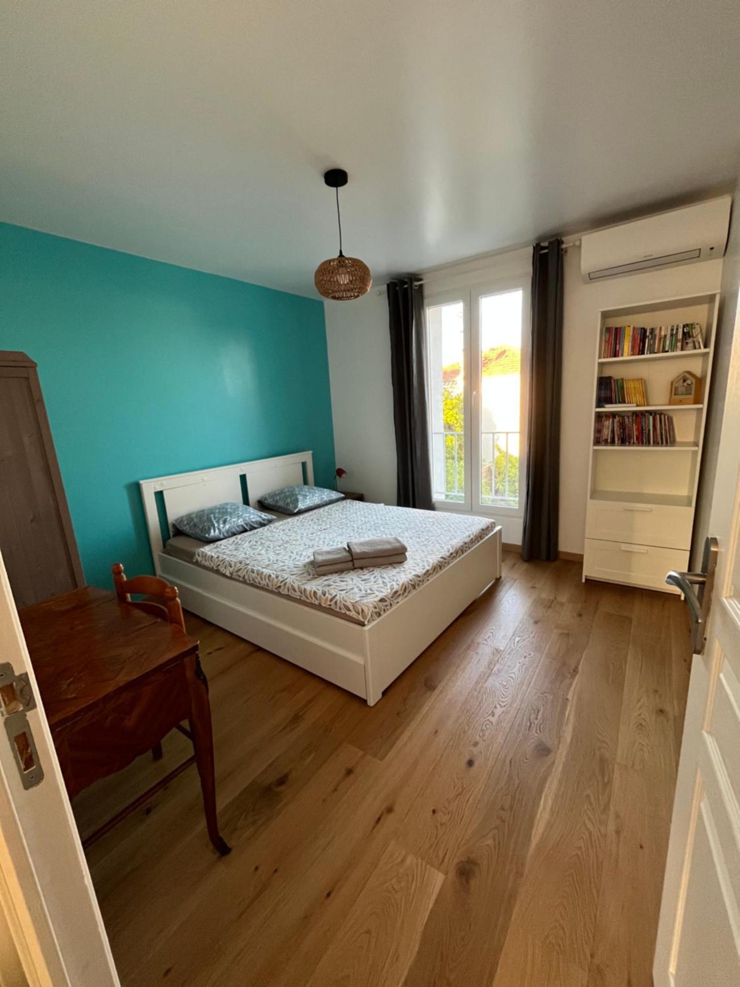 La Desiree ,haut De La Villa, Entierement Renovee, 4 Etoiles, Climatise, Parking Prive Et 120m2 De Jardin Pousada Antibes