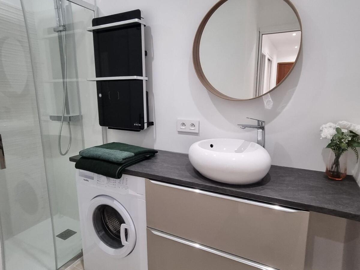 Tanit - Proche Centre Et Plages - Piscine Apartment *