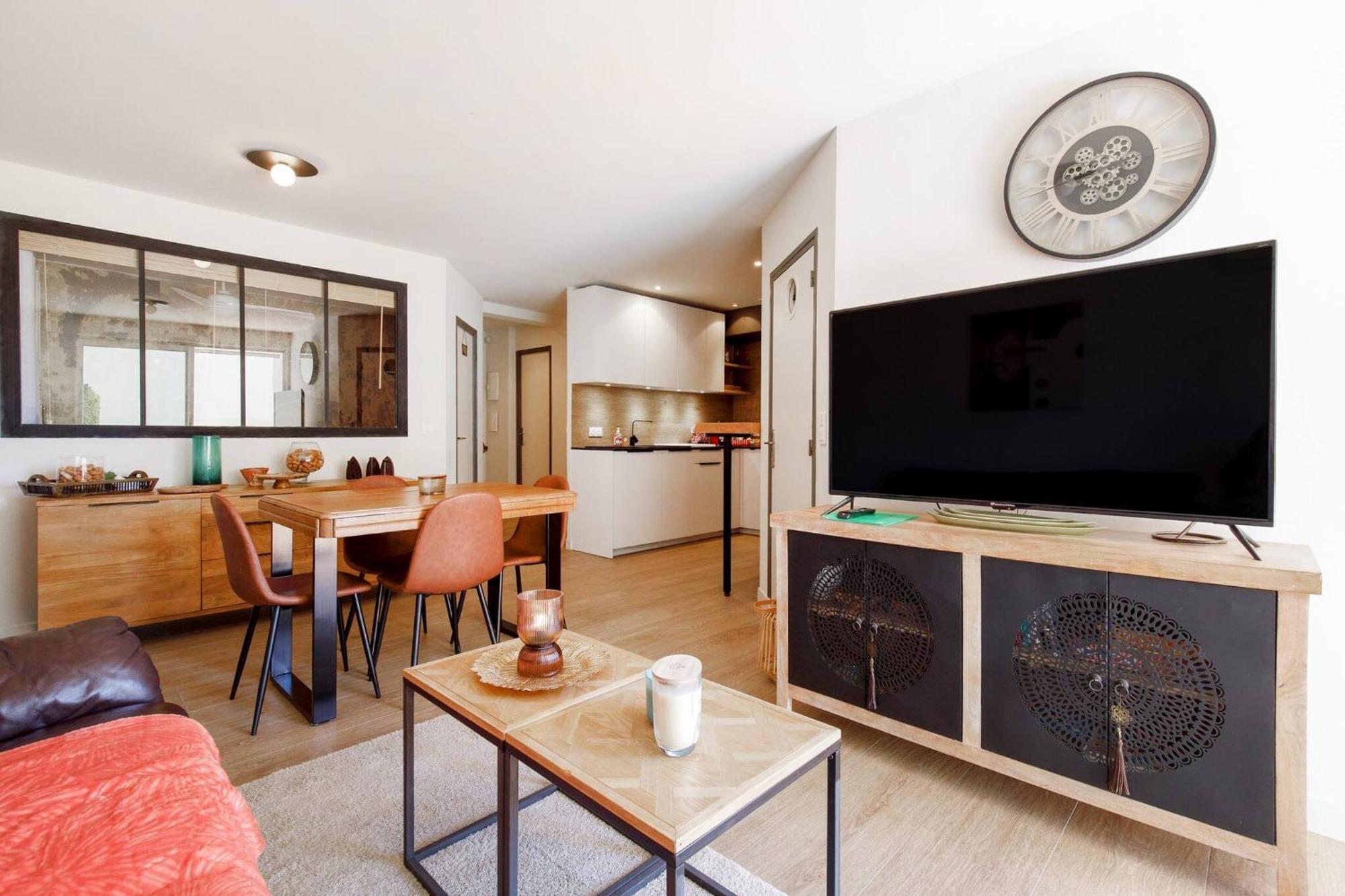 Juan Les Pins Confort Et Commodites * Antibes