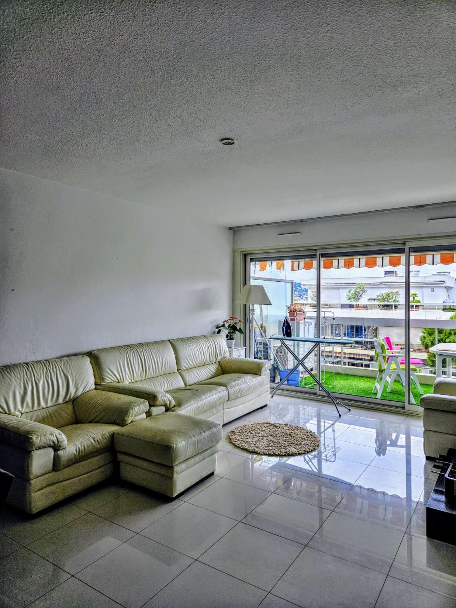 Apartment 2 Pieces, Juan Les Pins, 400 M, Parking Antibes