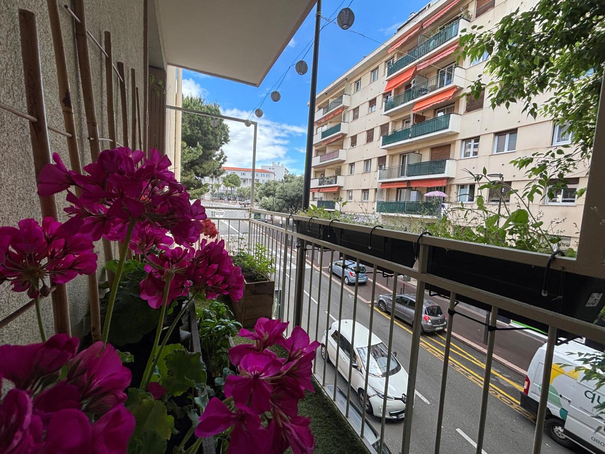 Apartment Inaya L 3 Pieces L Vieille L Centre L Terrasse L