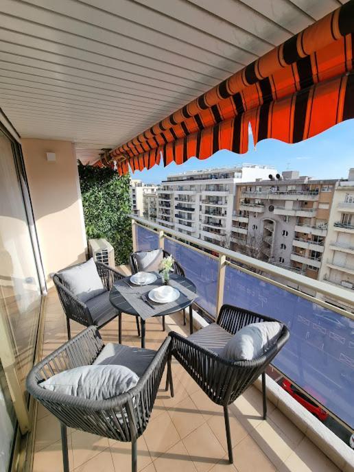 Apartment Juan Les Pins View