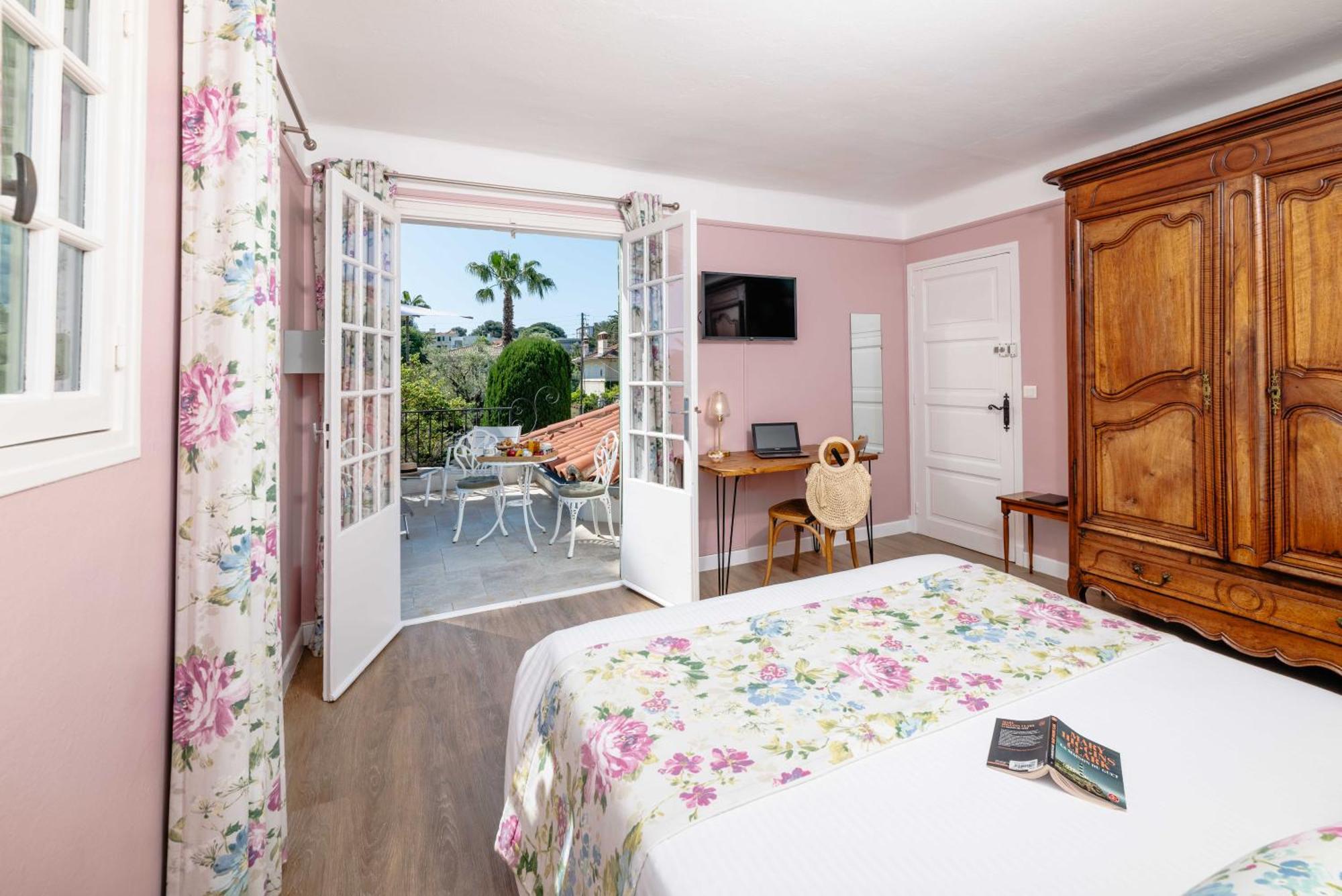 Hotel Mas Djoliba