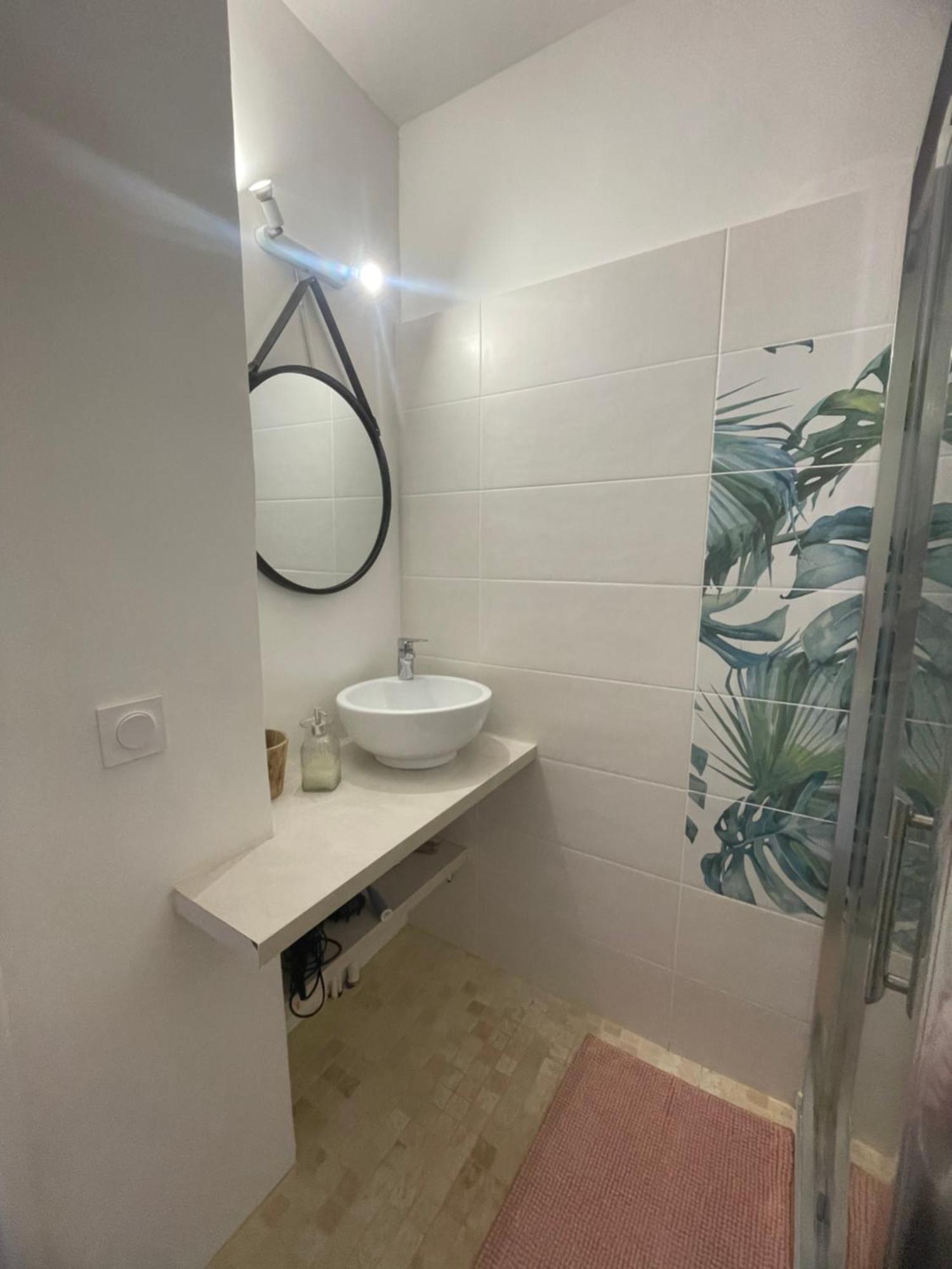 Vieil Et Mezzanine Proche De La Apartamento Antibes