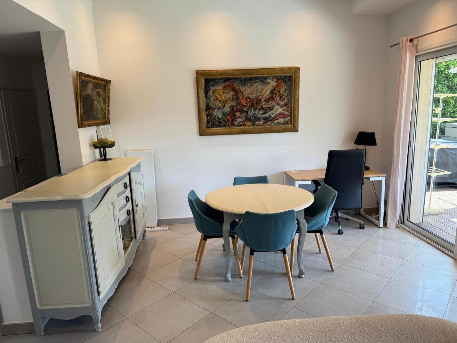 Maison Avec Jardin Privatif, 4 Chambres, Calme Dans Avec Piscine Holiday home Antibes