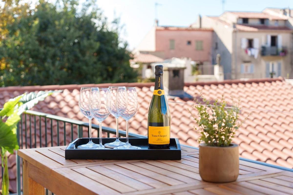 Apartment Beautiful Modern And Design Accommodation, Old Antibes
