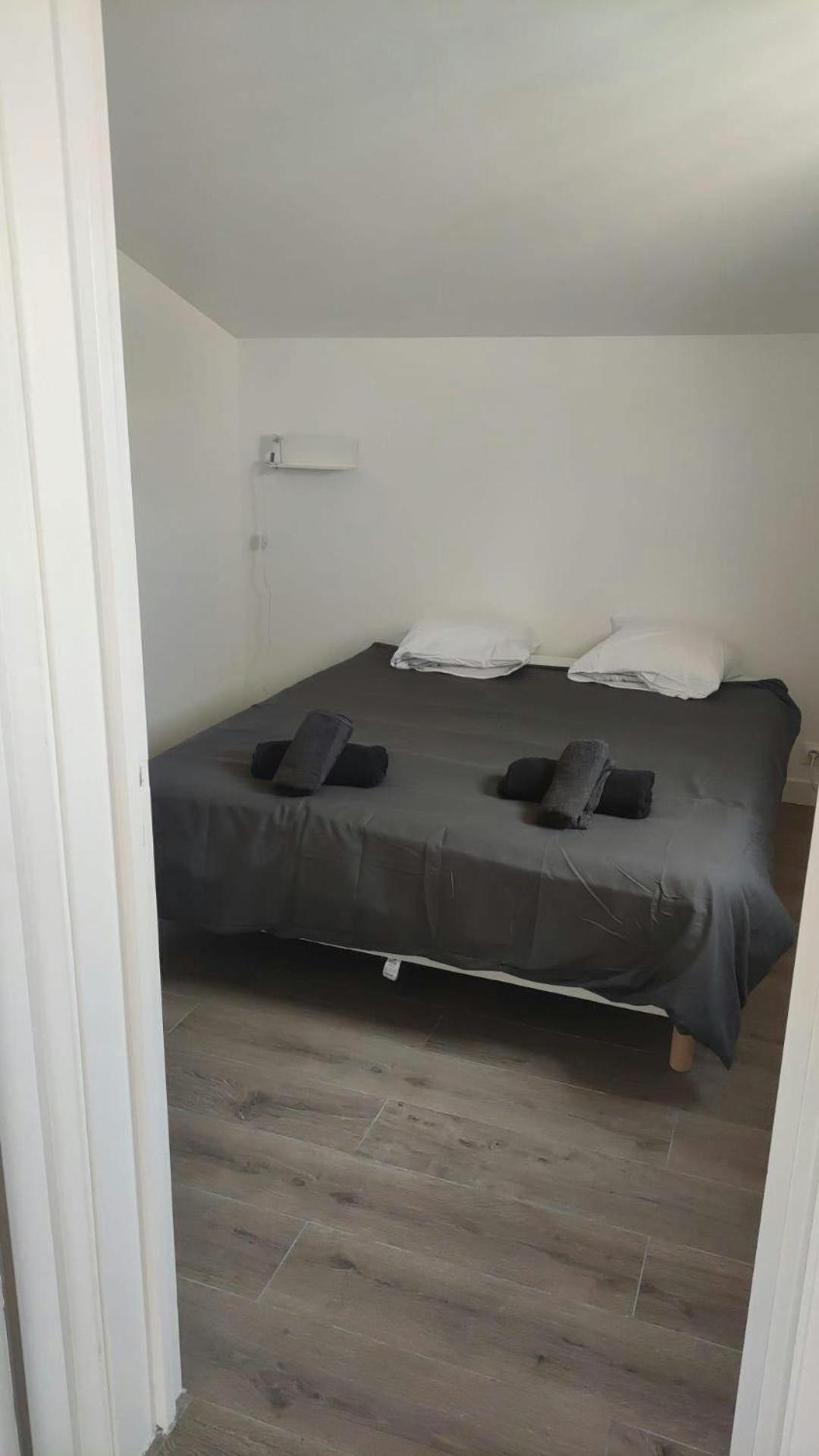 Superbe 1 Chambres, 2 Tennis, 2 Piscines, Plages, Parking Apartment Antibes