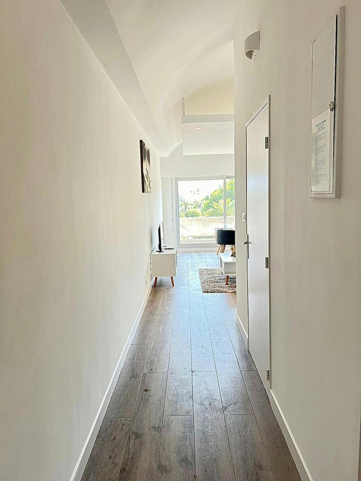 Superbe 1 Chambres, 2 Tennis, 2 Piscines, Plages, Parking Apartment