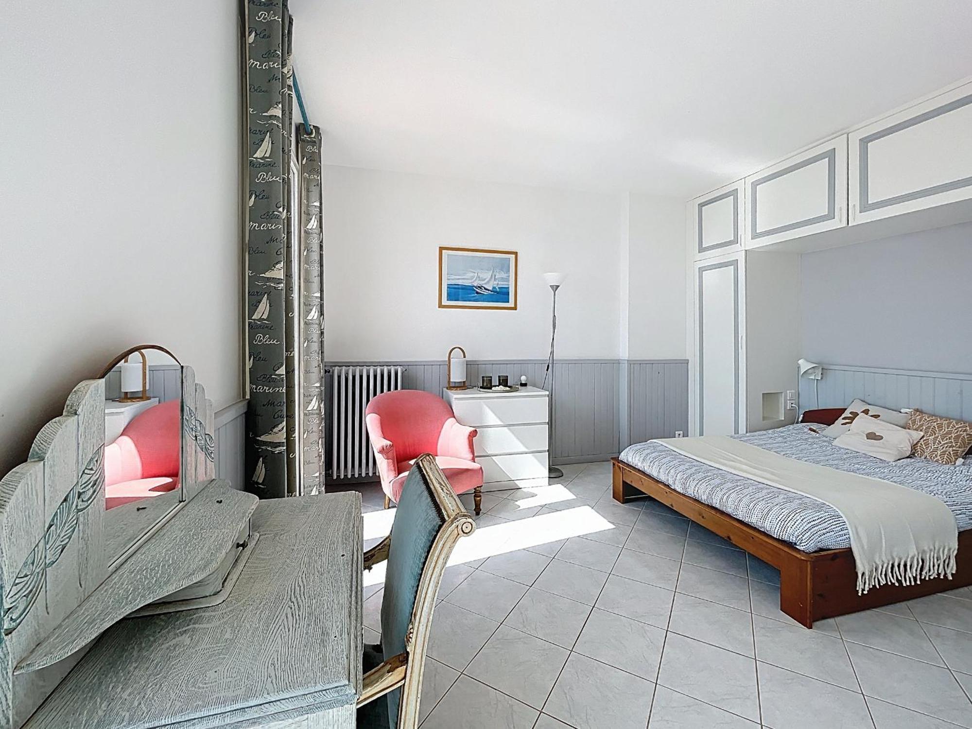 Exceptionnelle 8 Couchages Cap D'antibes En Front De - Fr-1-789-9