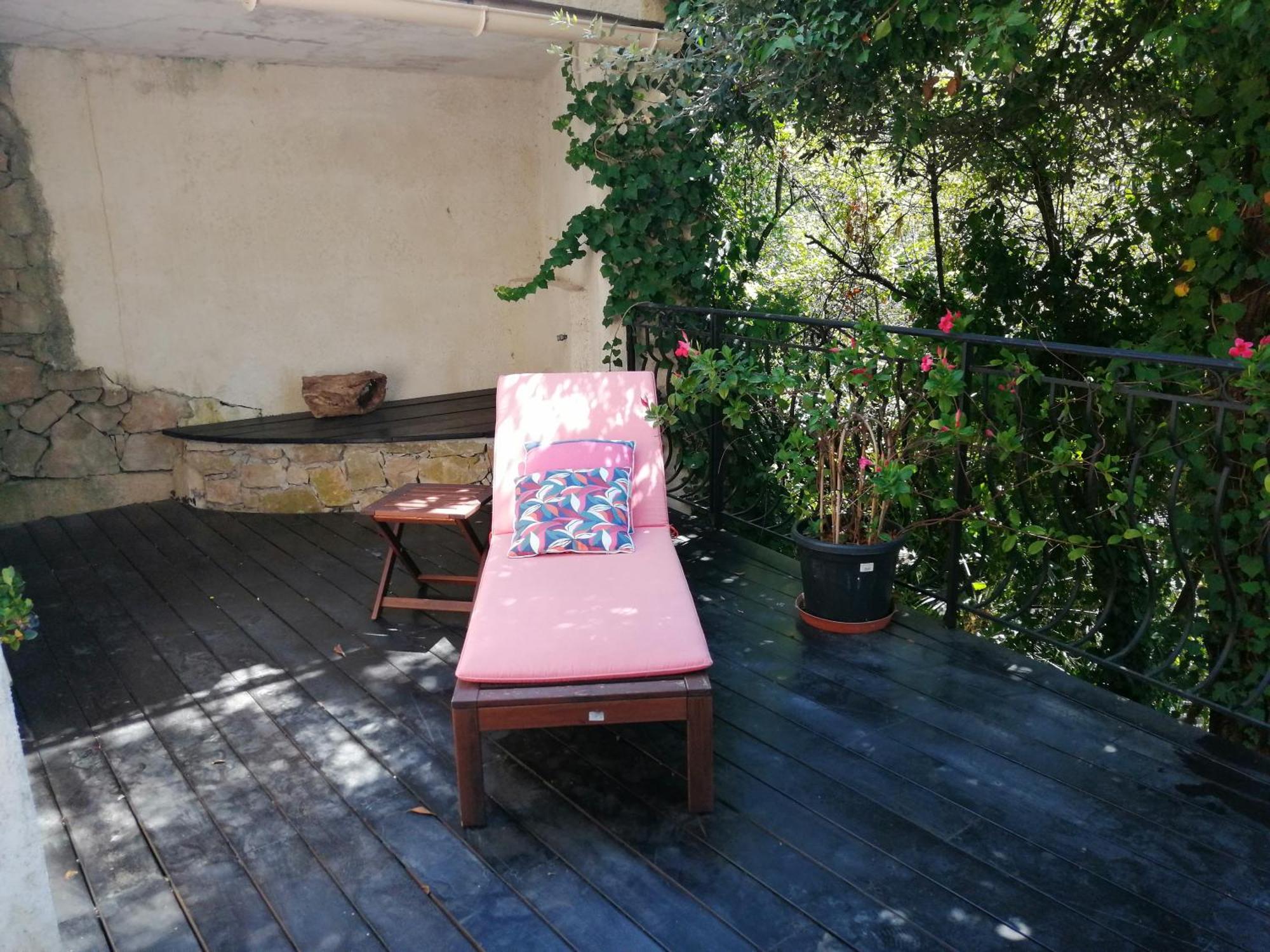 2 Pieces Zen Dans En Pleine Nature * Antibes