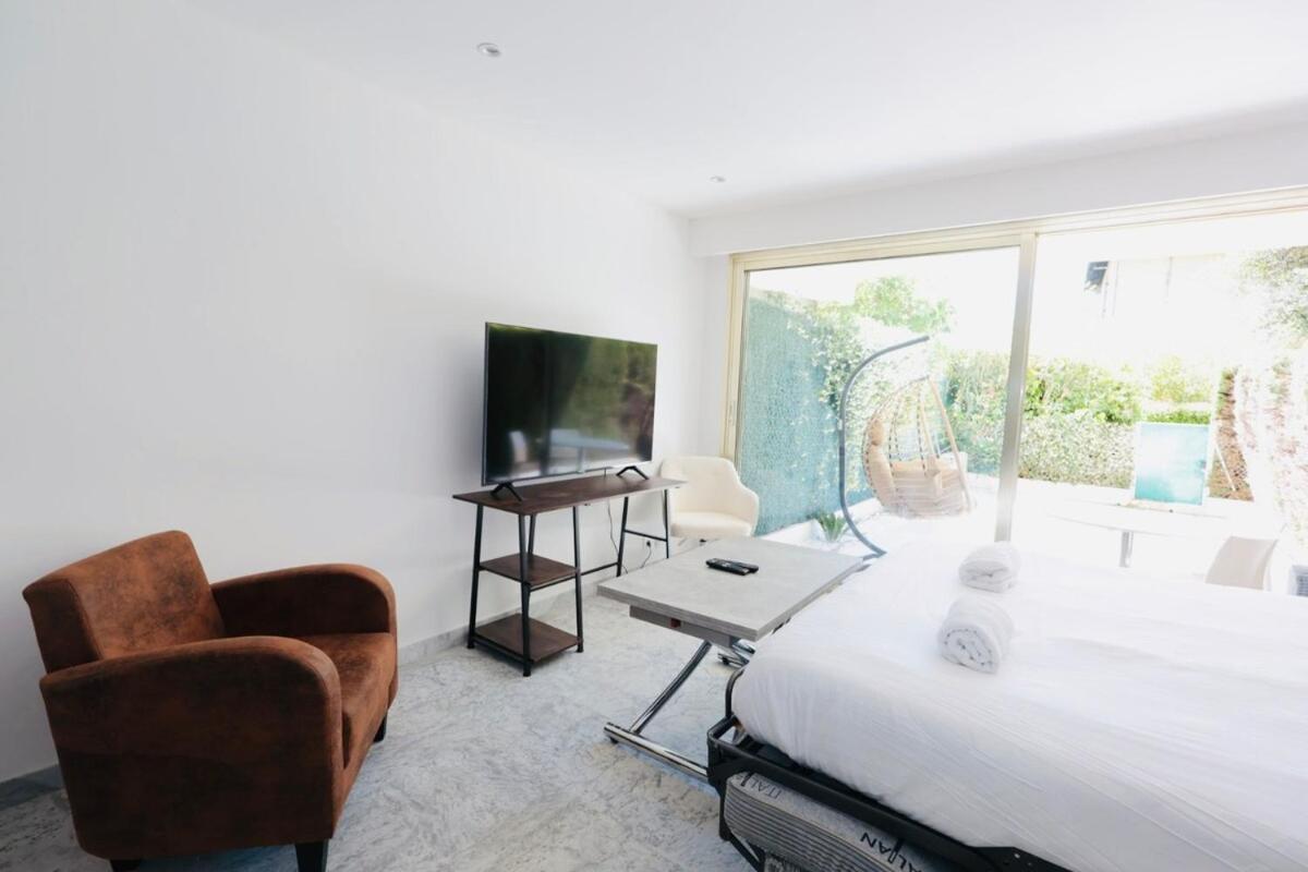 Roses Des Mers - Standing 2 Prs - Clim - Parking Apartment