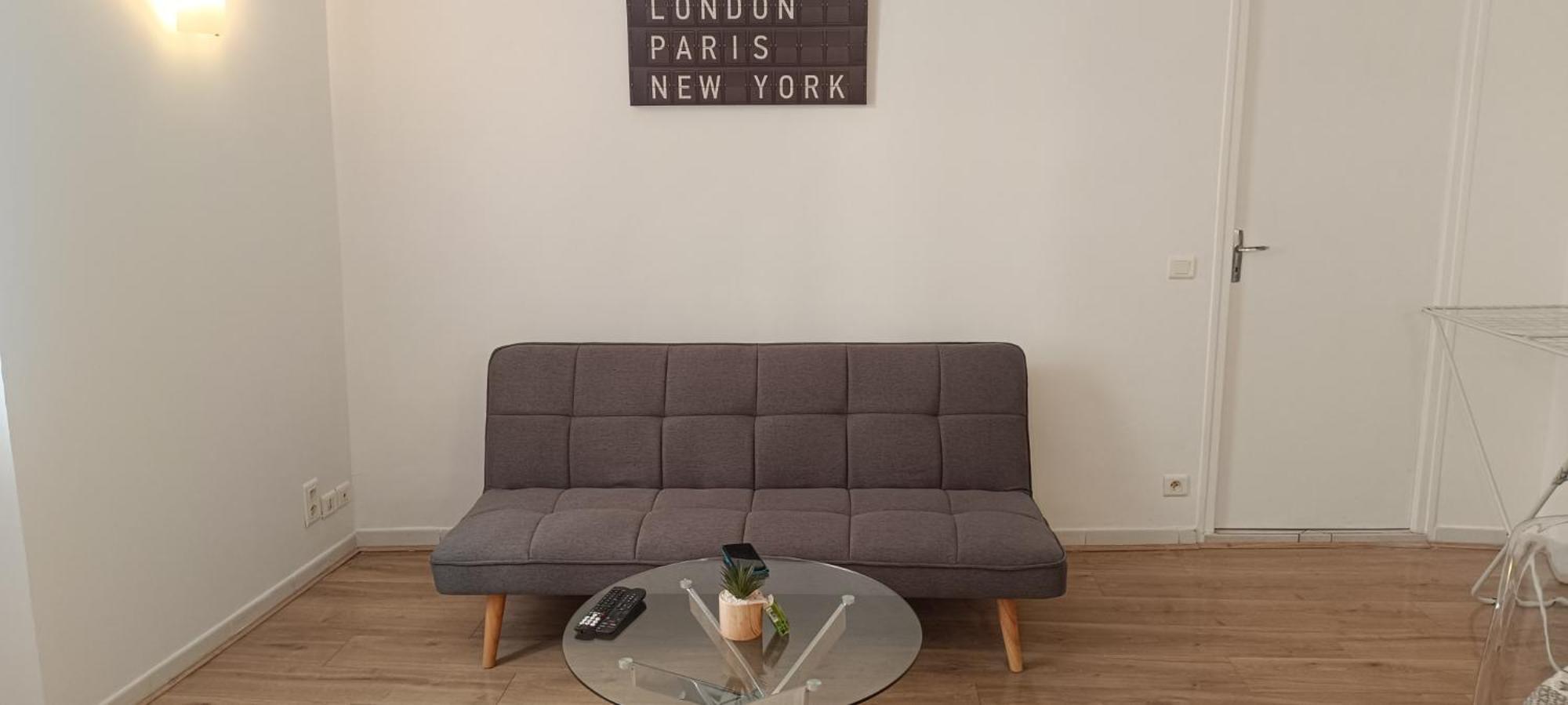 3 Pieces Apartment *
