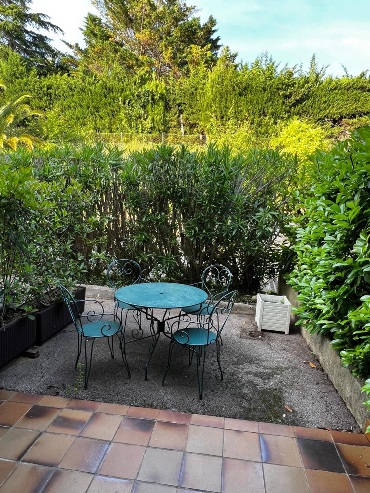 Calme Ferienhaus Antibes