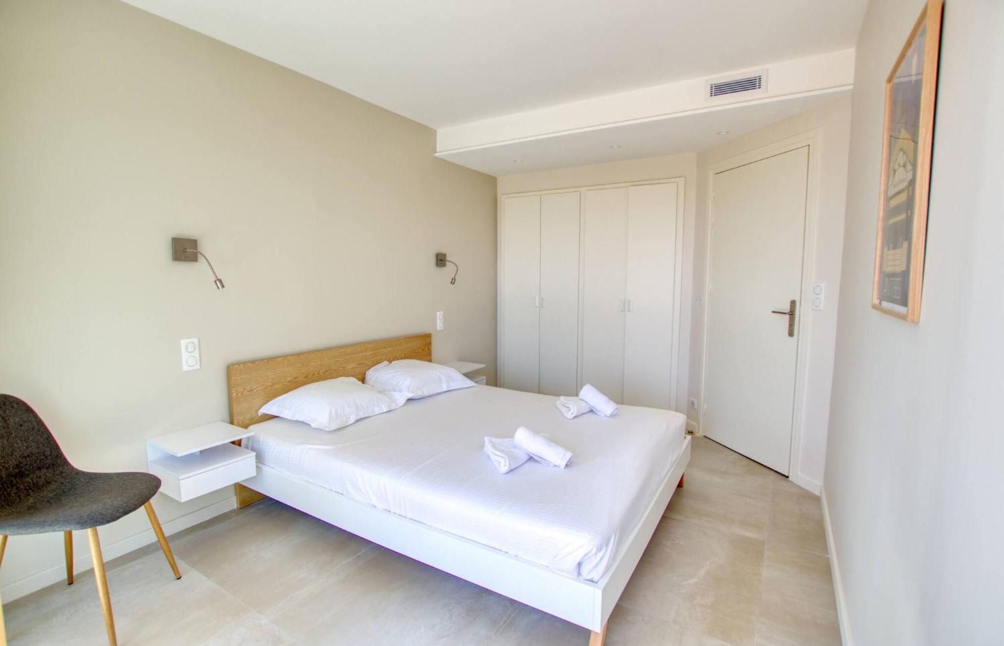 Apartment Duplex Vieil 3 Parking Avec Vue Wifi - Limestay Antibes