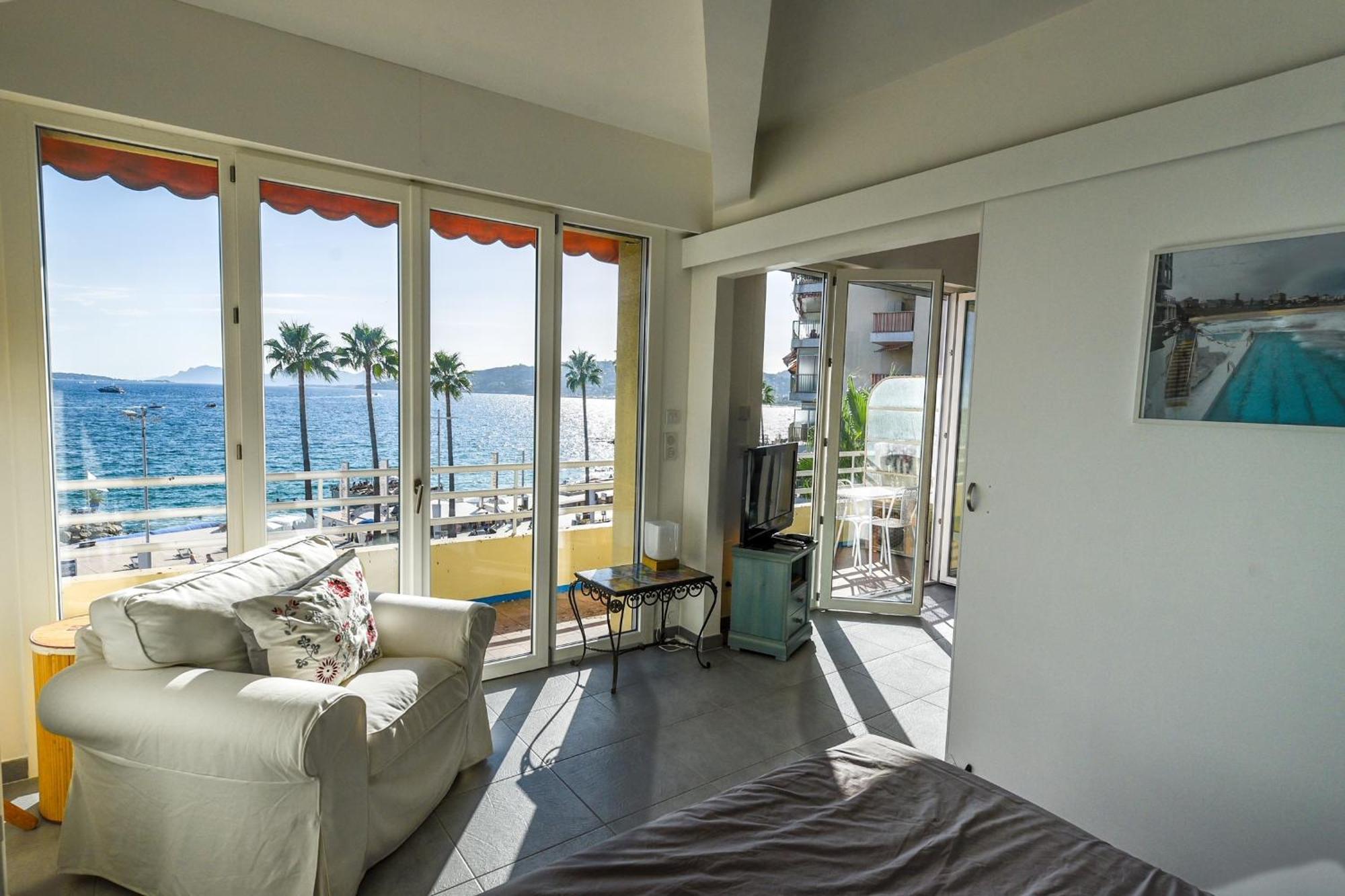 2p Front De Juan Les Pins Palais Juan Apartment Antibes