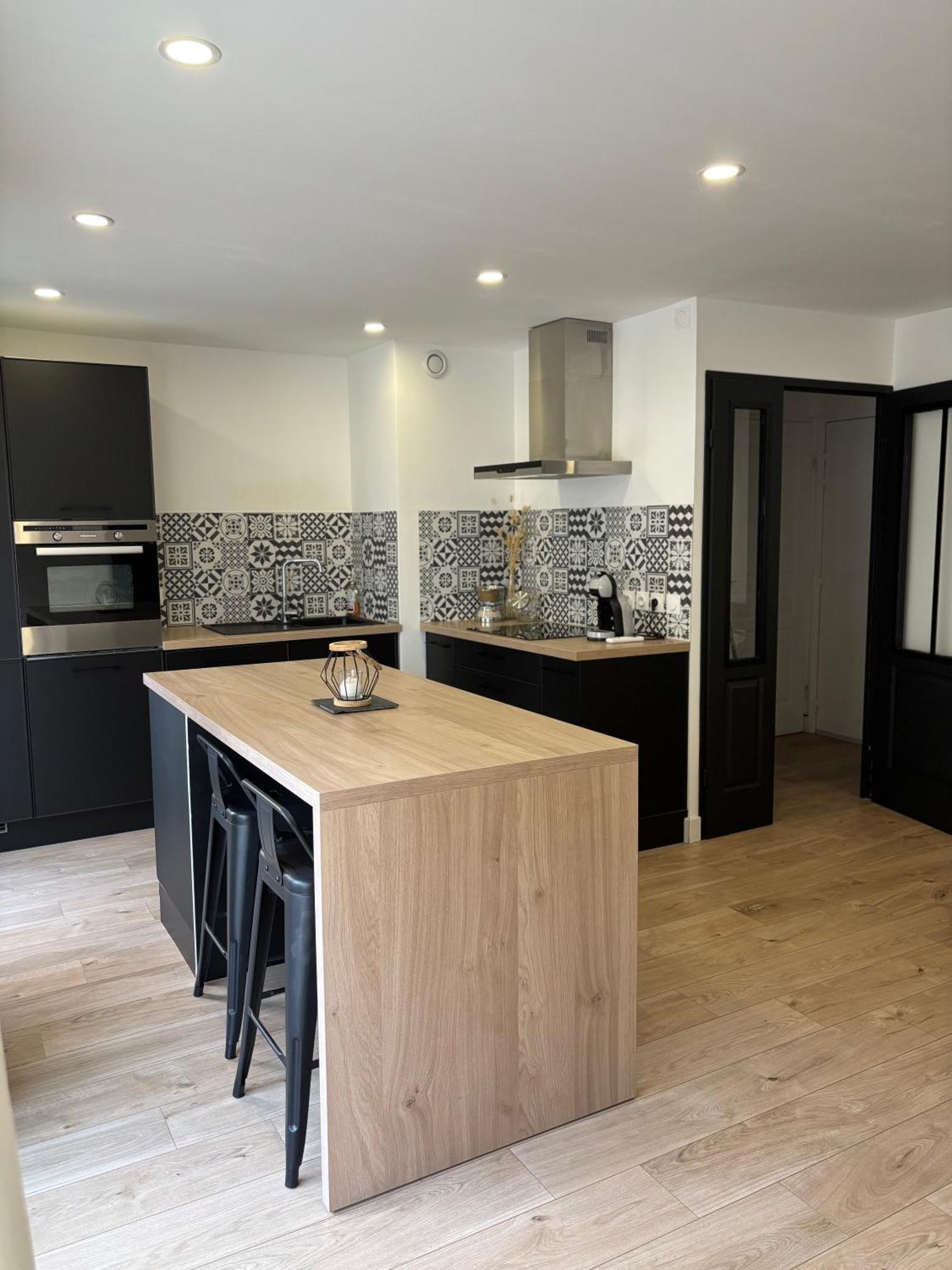 Super T2 Renove Apercu Toutes Commodites Apartment