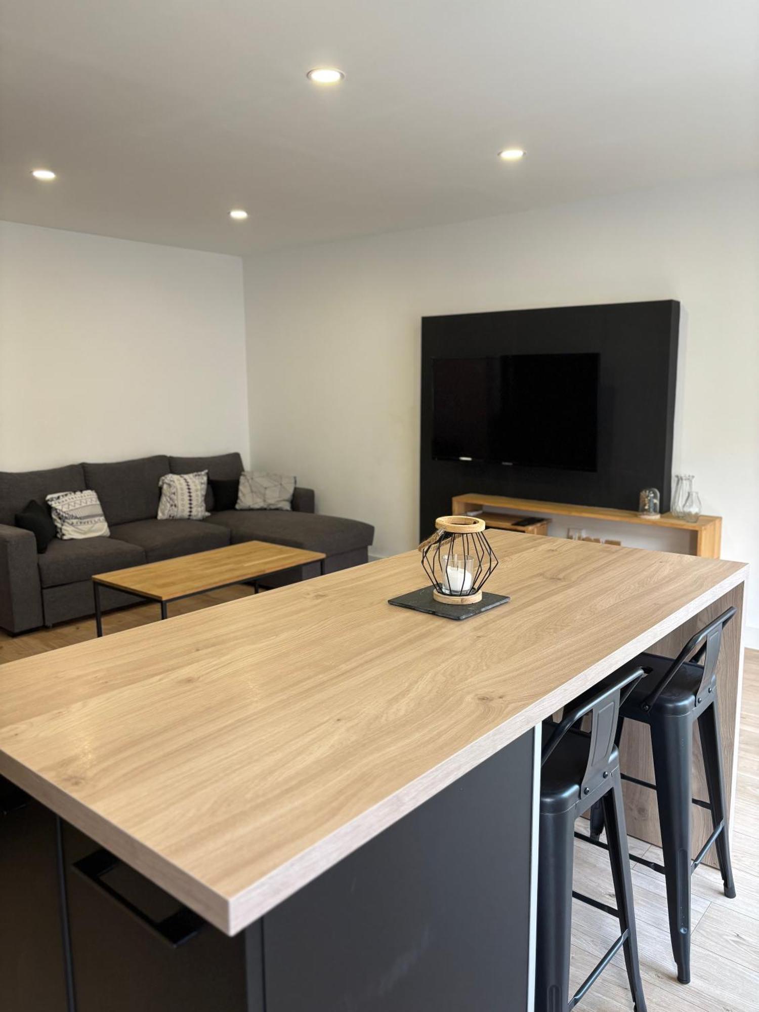 Apartment Super T2 Renove Apercu Toutes Commodites