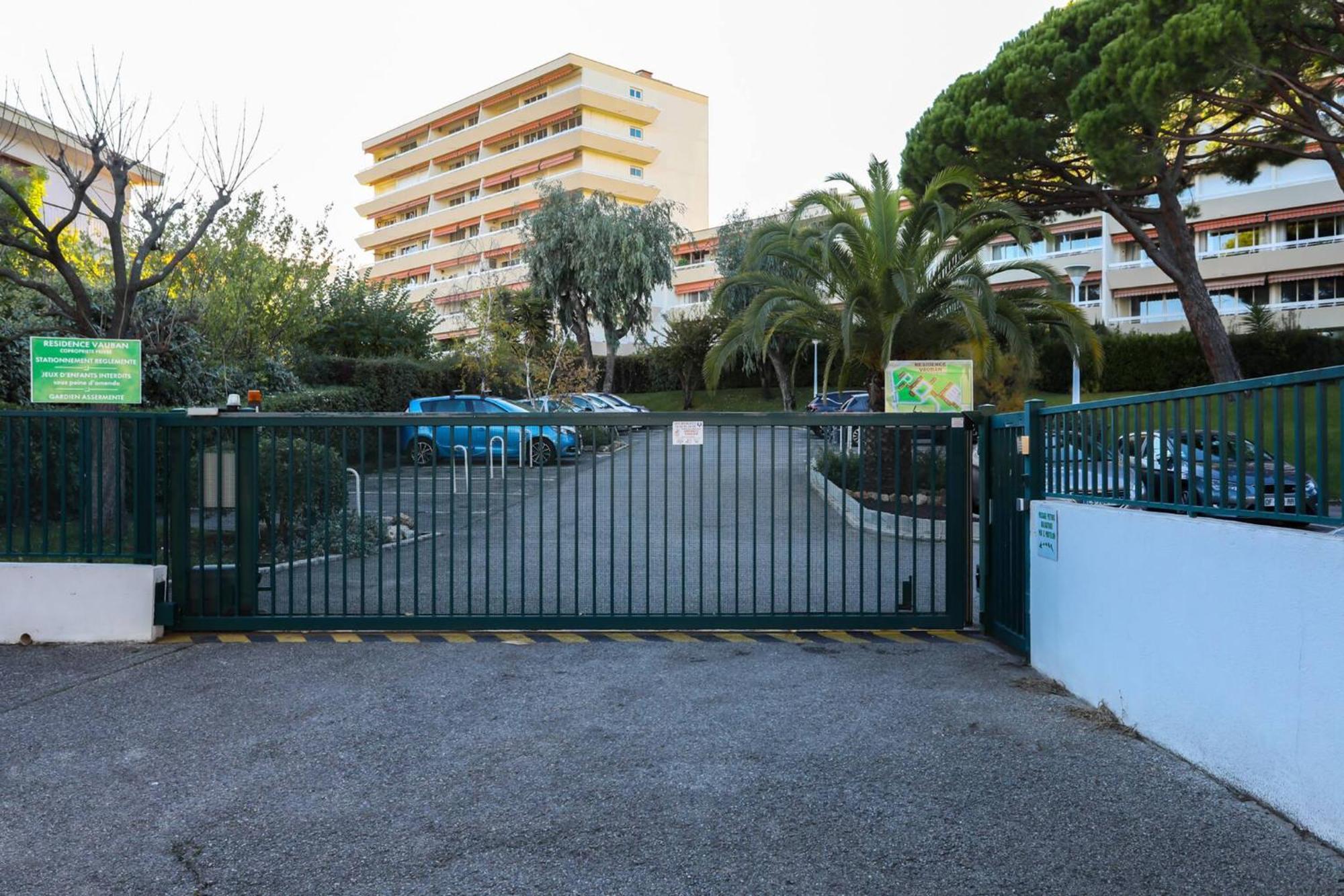 Julius 6 Couchages, Parking Prive Antibes