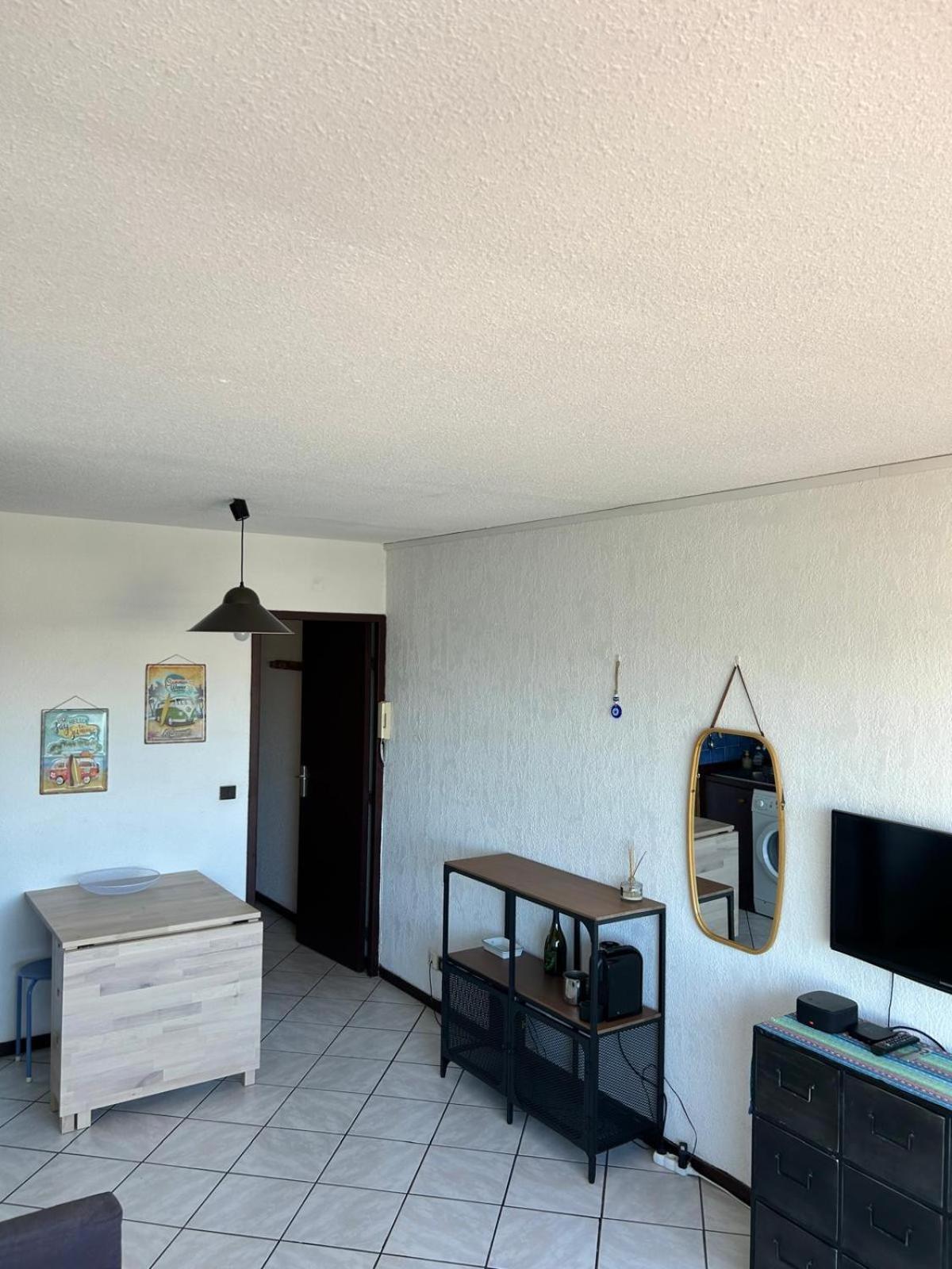 Apartamento Canelle- Beau 2p,tout Confort, Vue Mer, Piscine Antibes