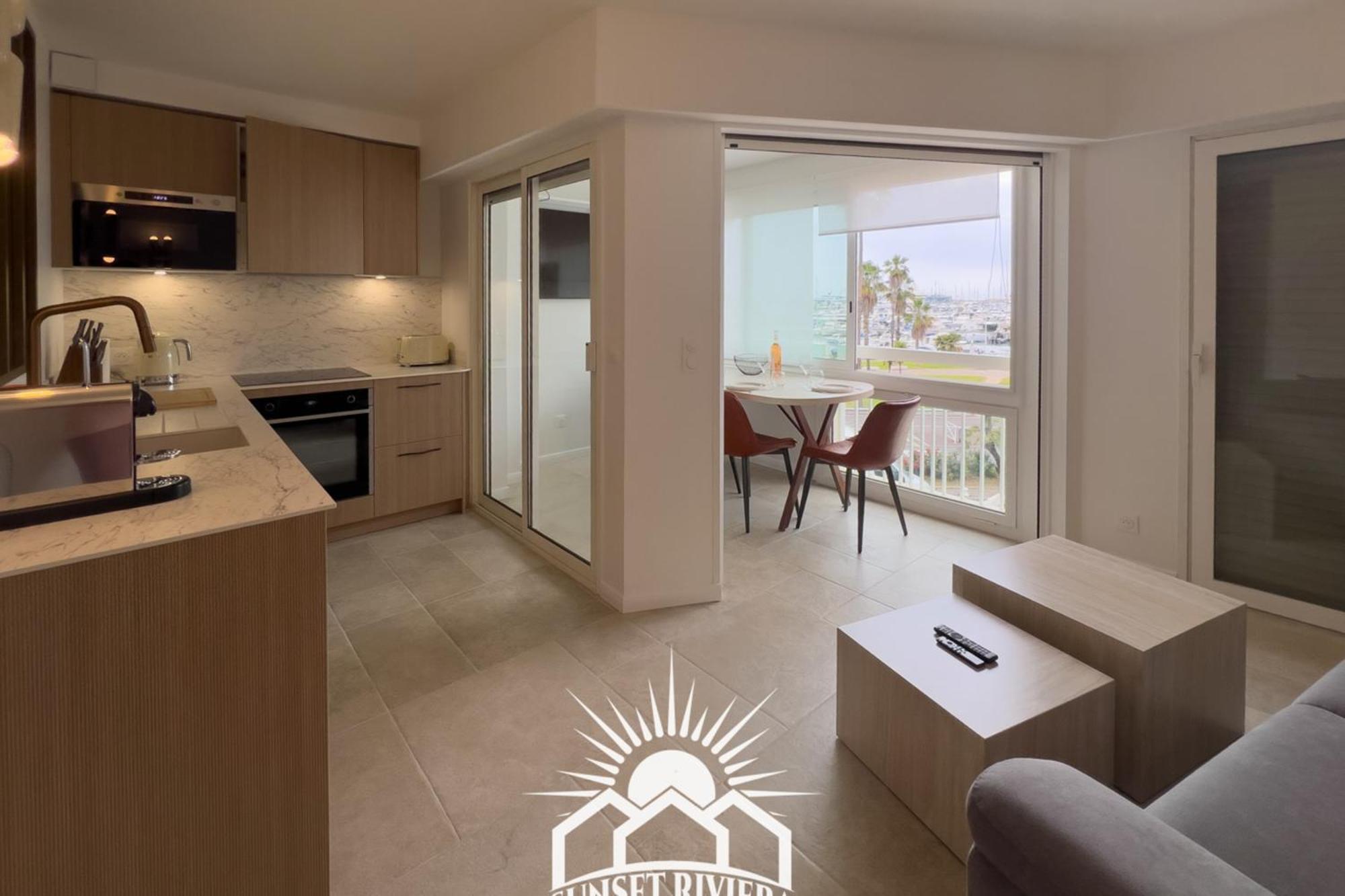 Le Port Vauban For 4 By Sunset Riviera Holidays