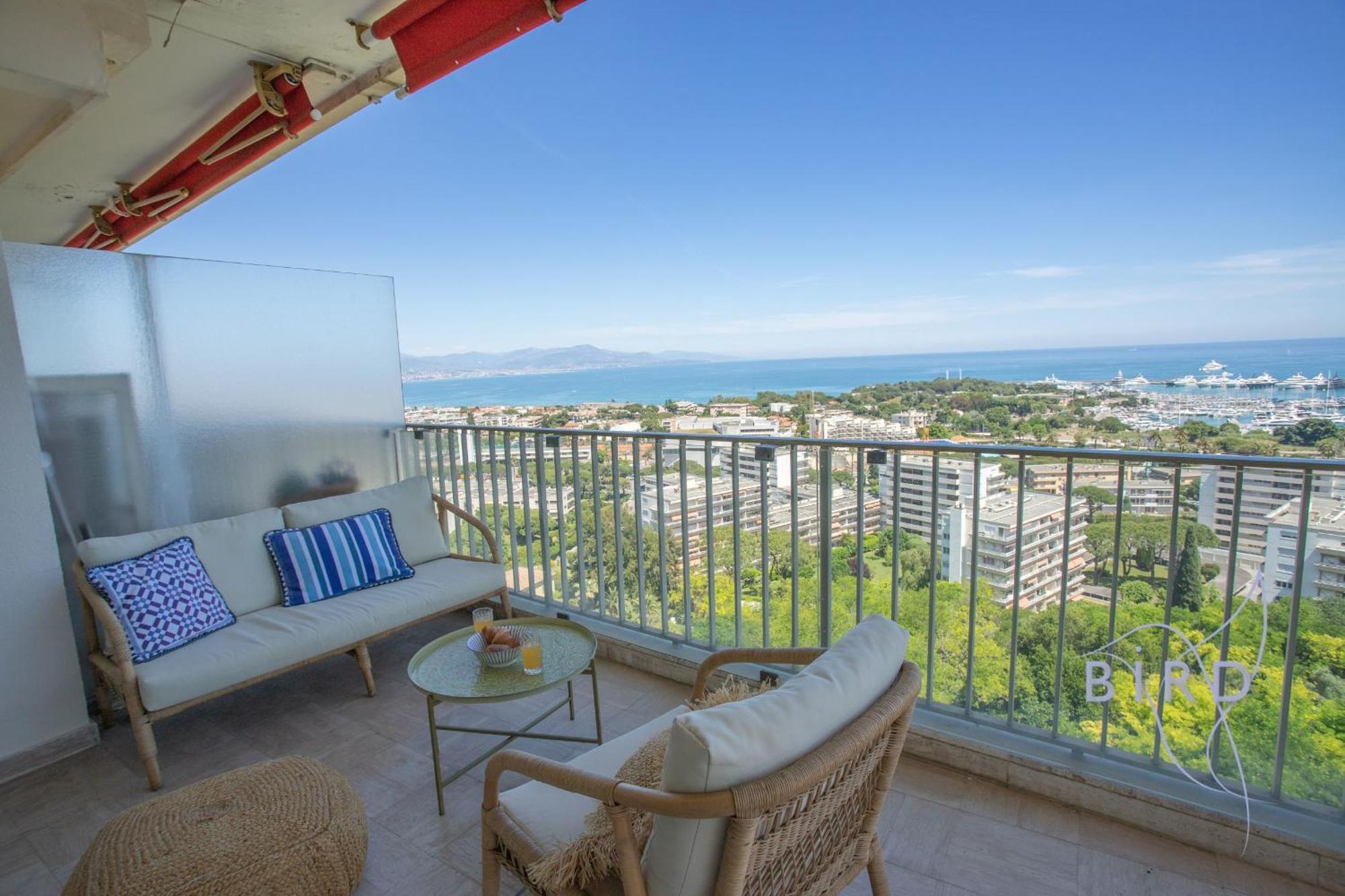 Smart Flat In Sea View Ac Parking And Pool Apartment Antibes