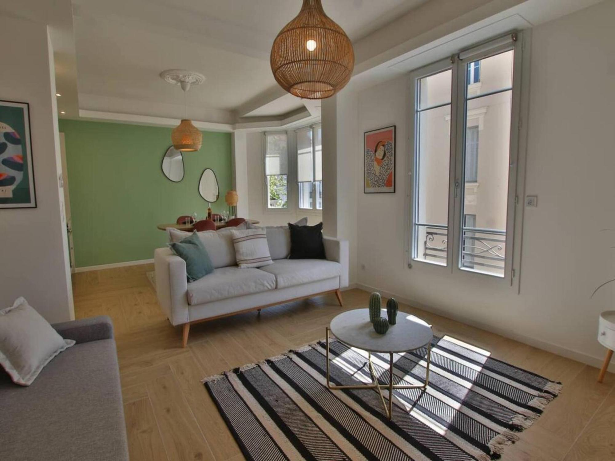 In The Heart Of Center, Cleaning Included *