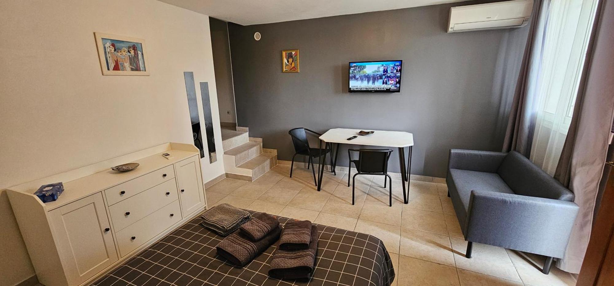 Tres Grand Meuble - Juan Les Pins - Logt4 Apartment Antibes