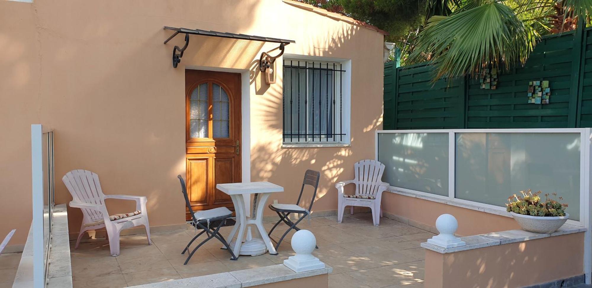 Tres Grand Meuble - Juan Les Pins - Logt4 Apartment