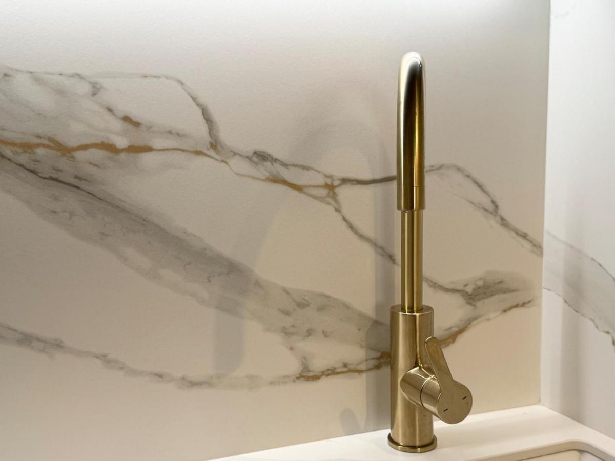 Luxe Et Charme Sur Les Remparts Du Vieil Apartment