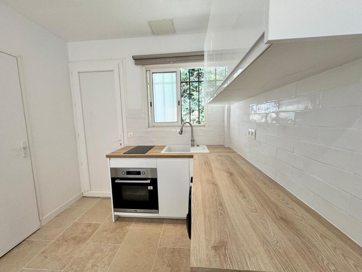 Le Cocon Mediterraneen Refait A Neuf, Climatise, A 300m Des Plages Apartment