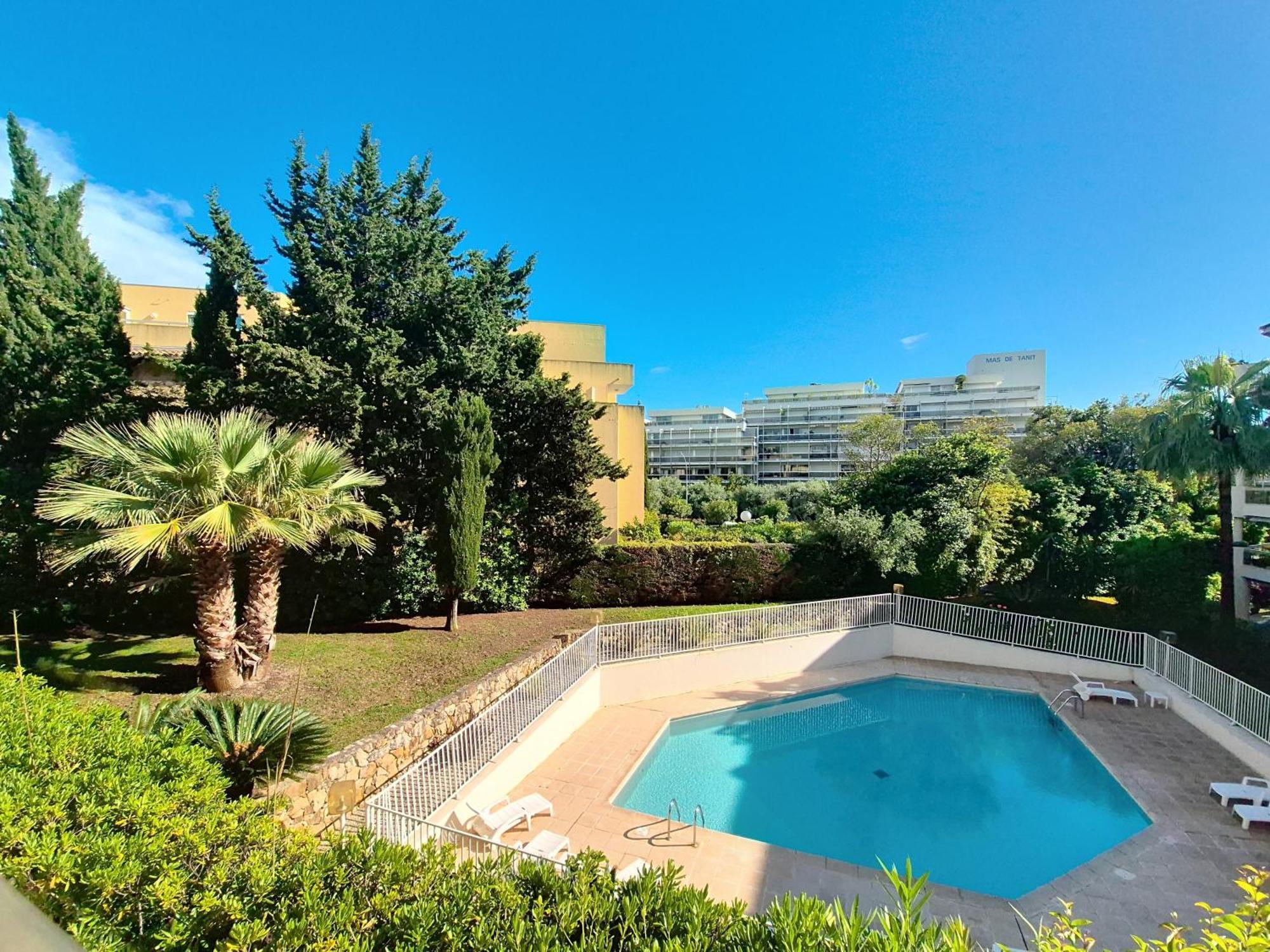 L'ecrin De La Rostagne Apartamento Antibes