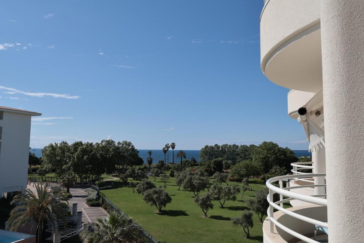 Les Pins - 4 Per - Parc Exflora - Pool Apartment *