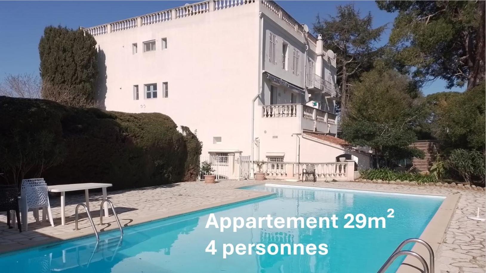 Appartement Au Coeur Du Cap D'antibes Pour 4 Personnes *