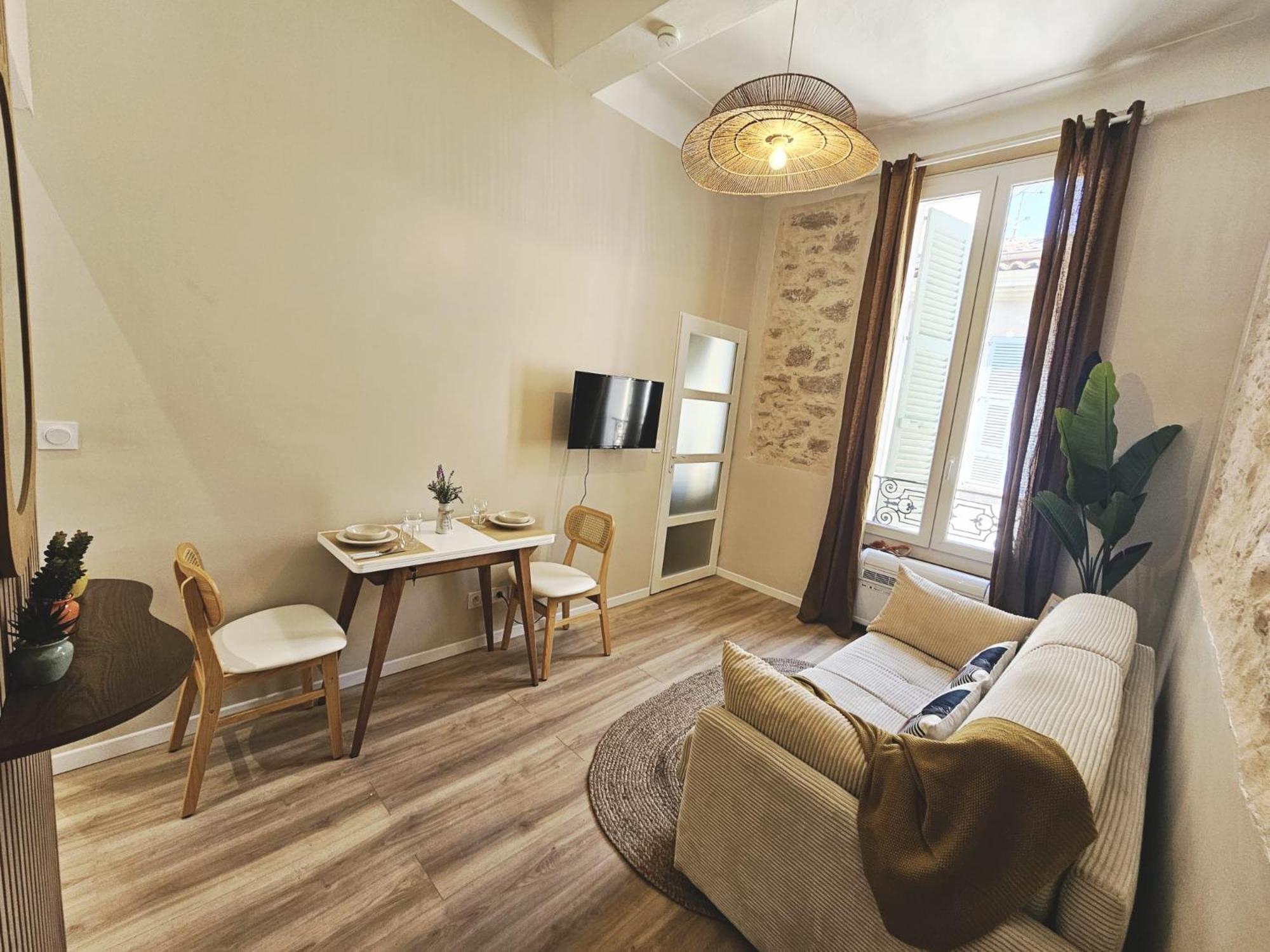 Apartment Azura *