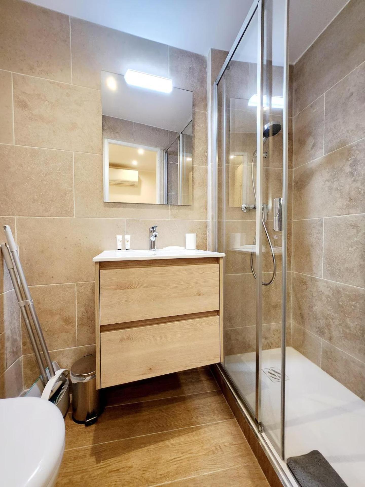 Apartamento Les Haciendas - 5 Dans Le Viel Antibes