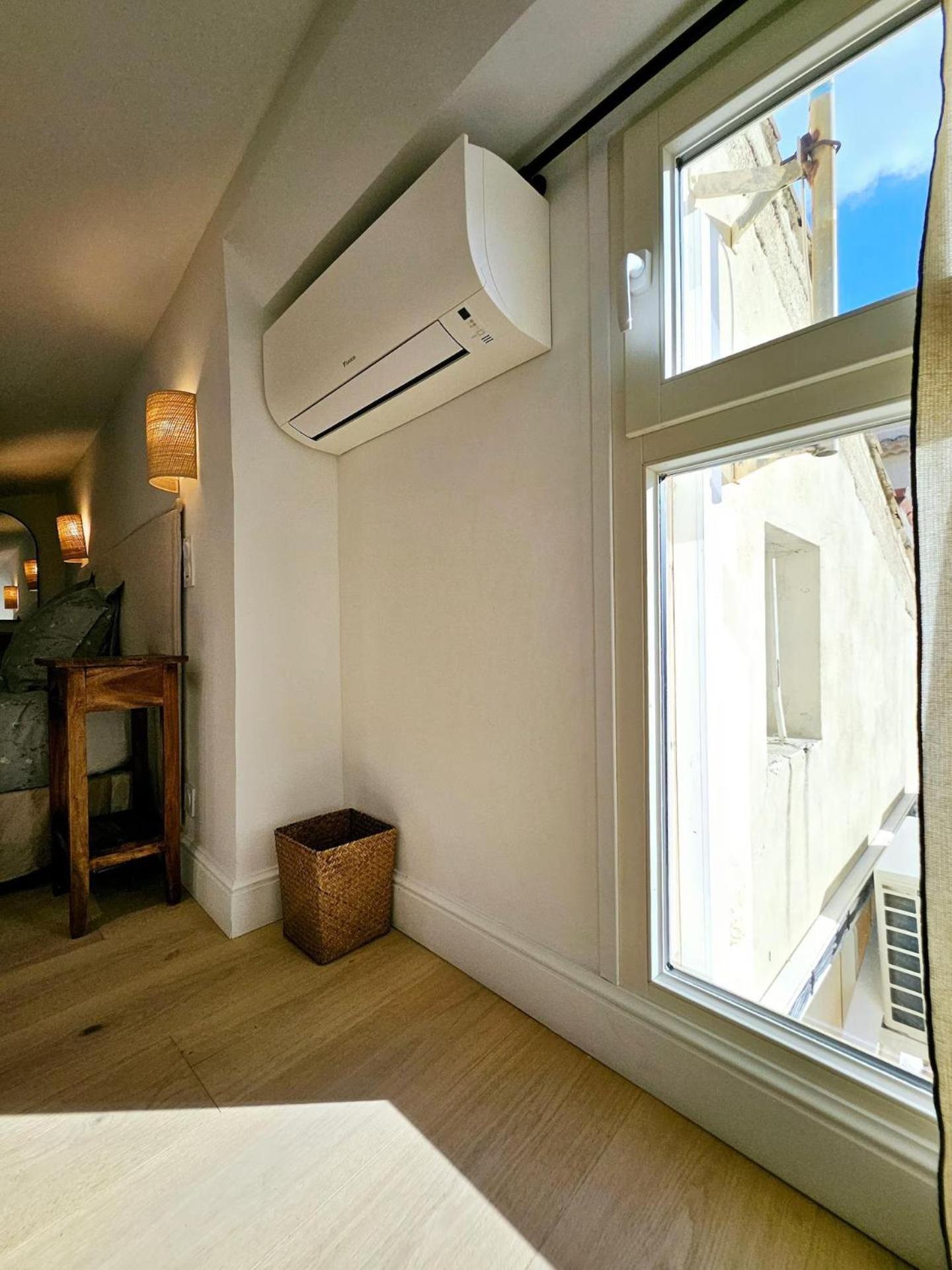 Le Republique Antibois - Au Coeur Du Vieil Appartement