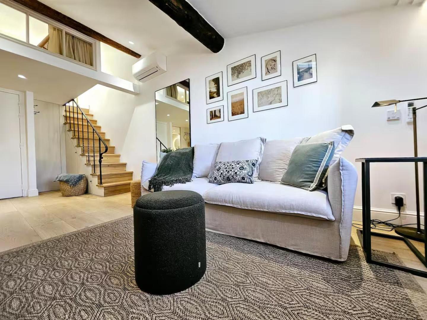 Le Republique Antibois - Au Coeur Du Vieil Appartement *