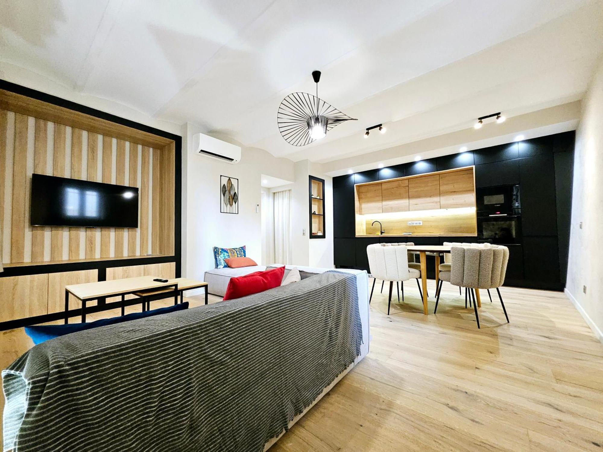Le Rempart - T3 Dans Vieil Antibes