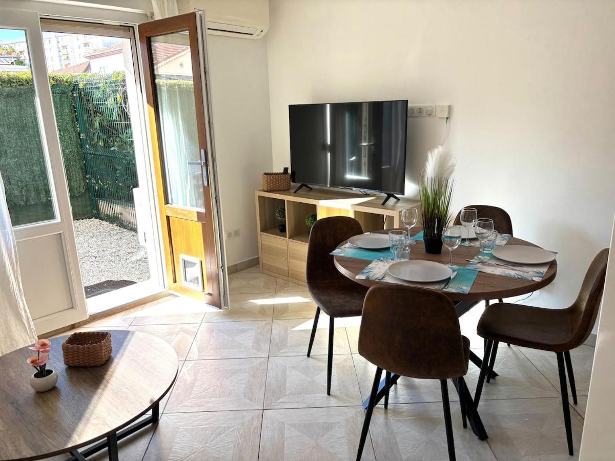 Apartment Beautiful Close To Beaches And Old Antibes