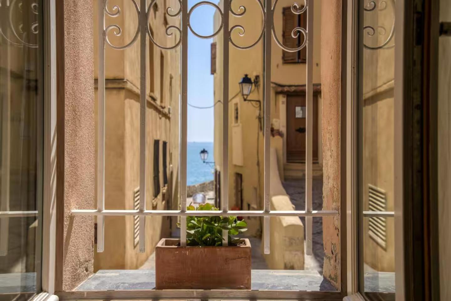 L'orme Antibois - En Plein Coeur Du Vieil Antibes