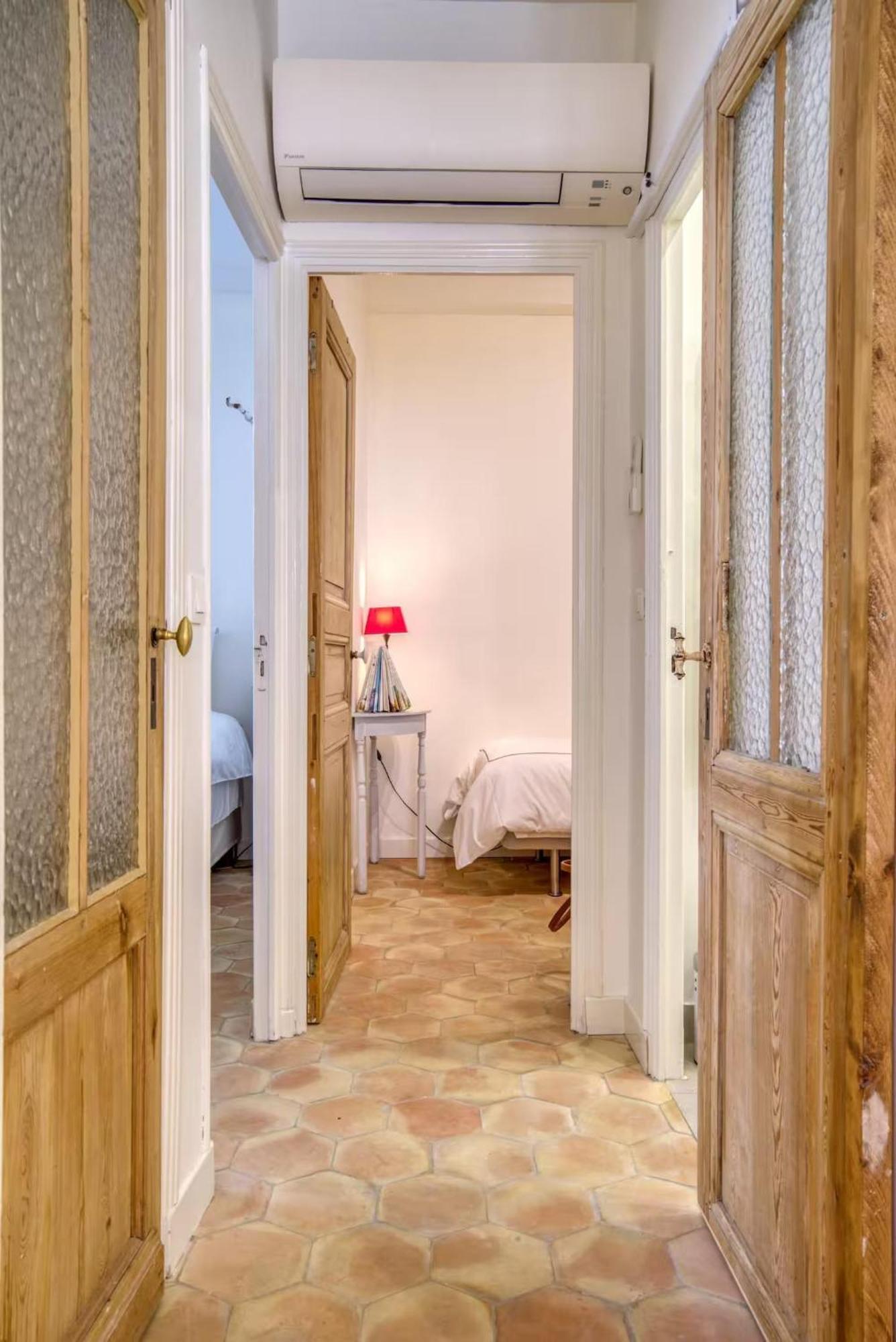 L'orme Antibois - En Plein Coeur Du Vieil Apartment Antibes