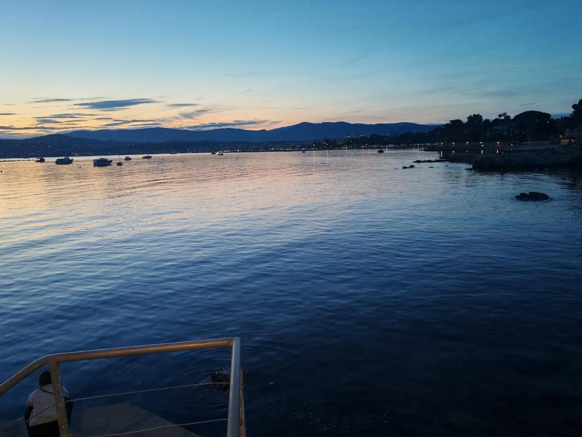 Apartment 2 Persons - Clim - Hypercenter - 2Mins Of Beach - Juan Les Pins - Beach And Sun *