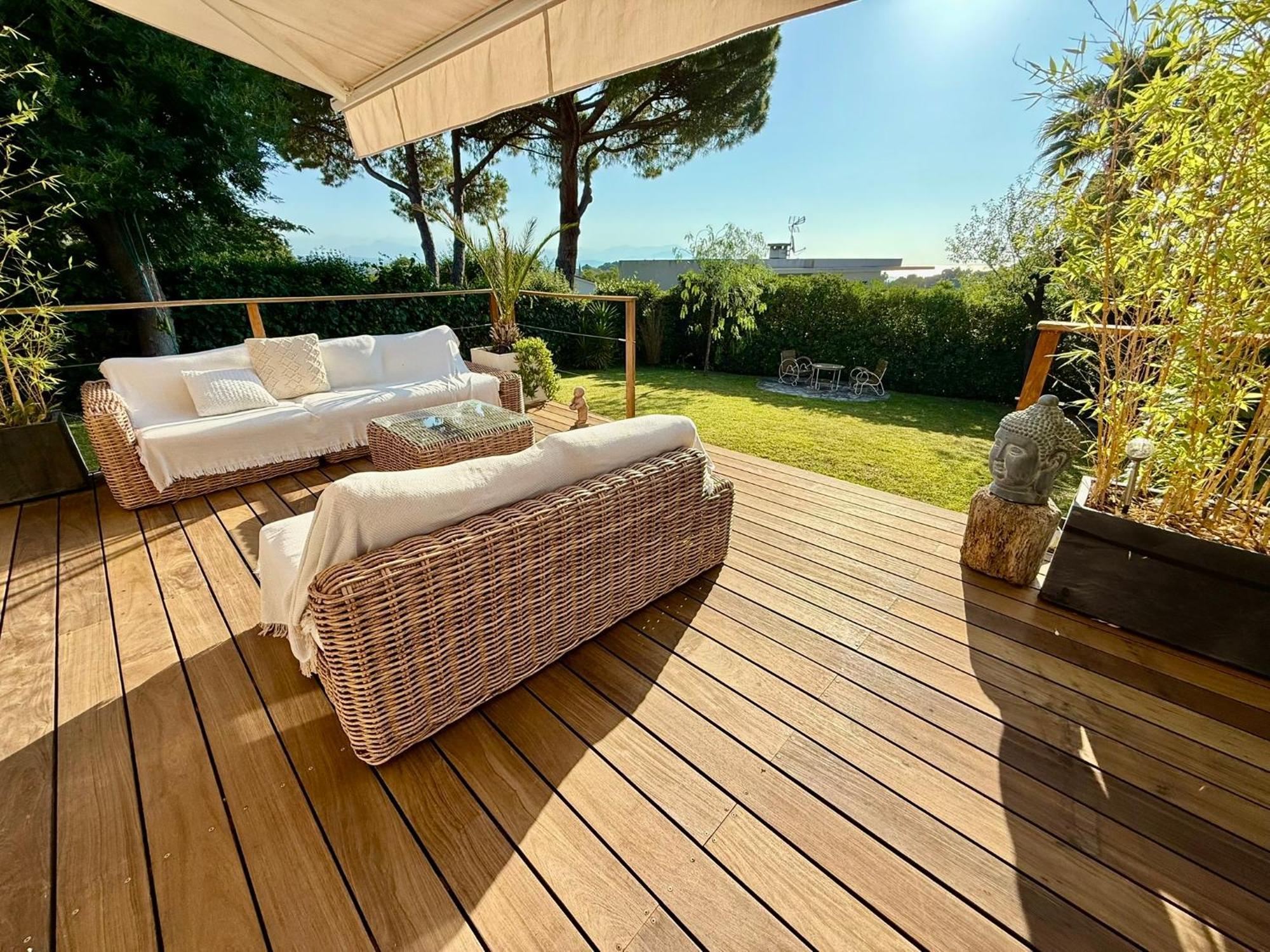 Maison Dans Avec Piscine Et Tennis *