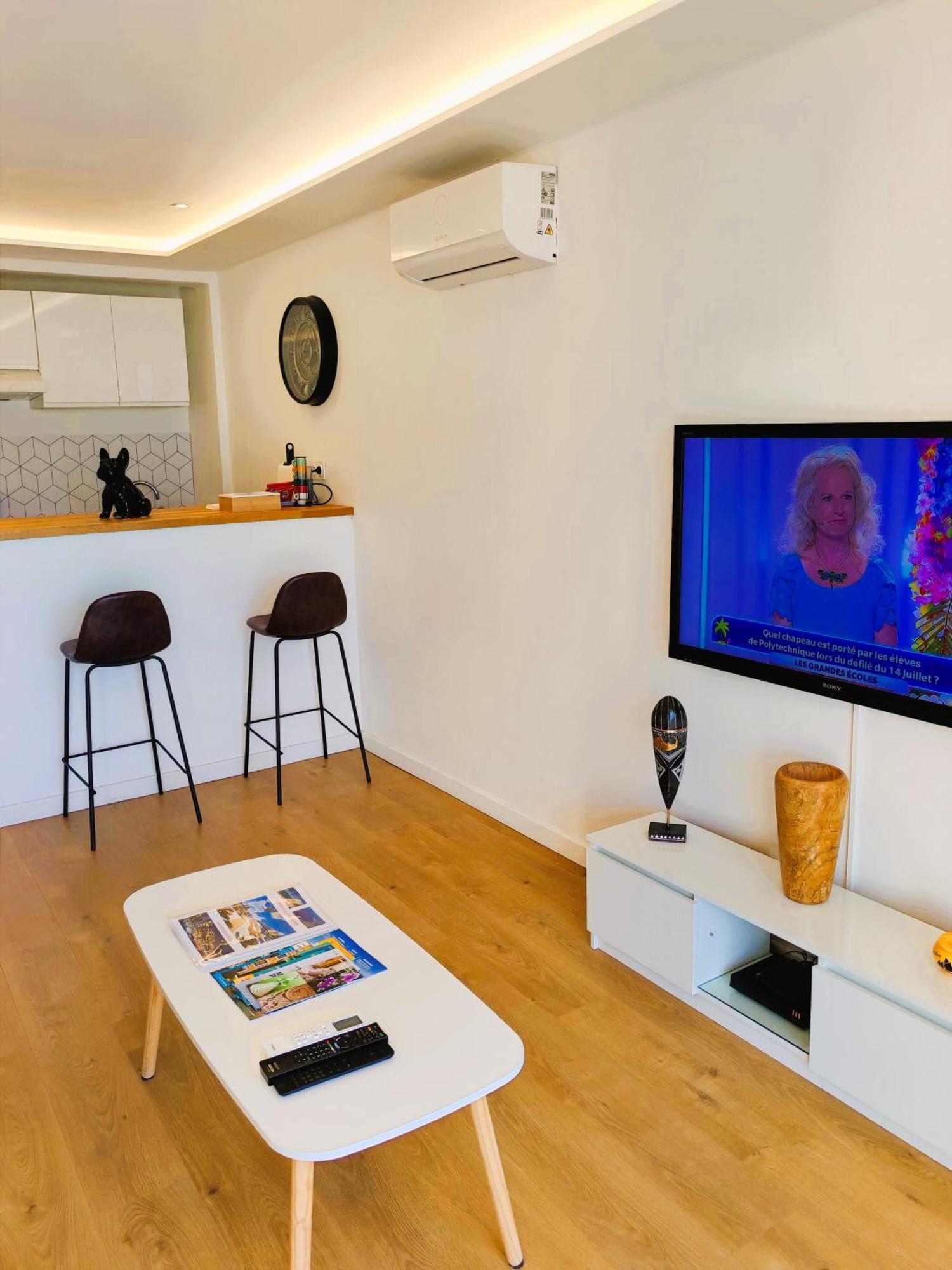 2 Persons - Clim - Hypercenter - 2Mins Of Beach - Juan Les Pins - Beach And Sun