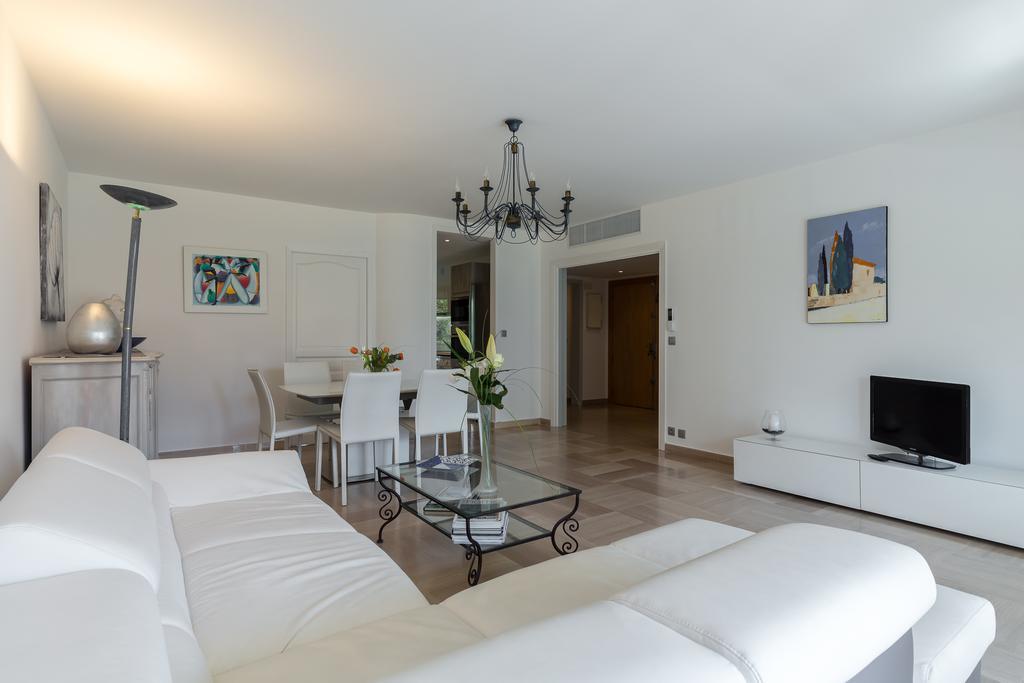 Apartment Les Jardins Du Cap Antibes