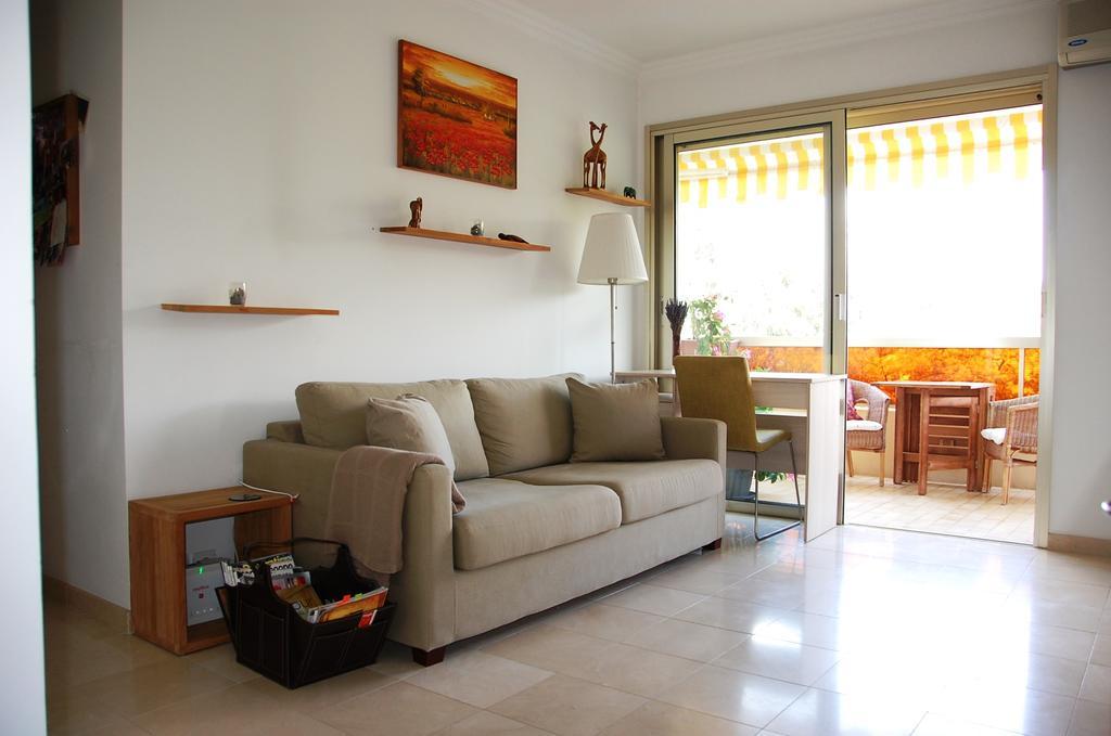 Apartment Breguieres