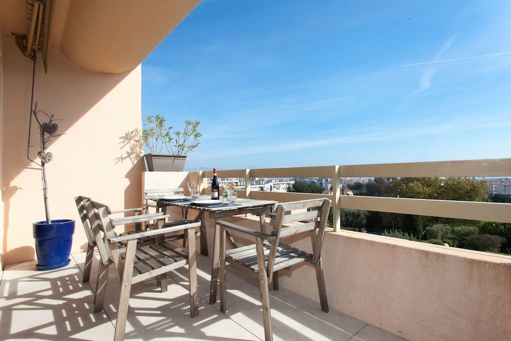 Vue Mer, Terrasse Et Parking Prive Apartment Antibes
