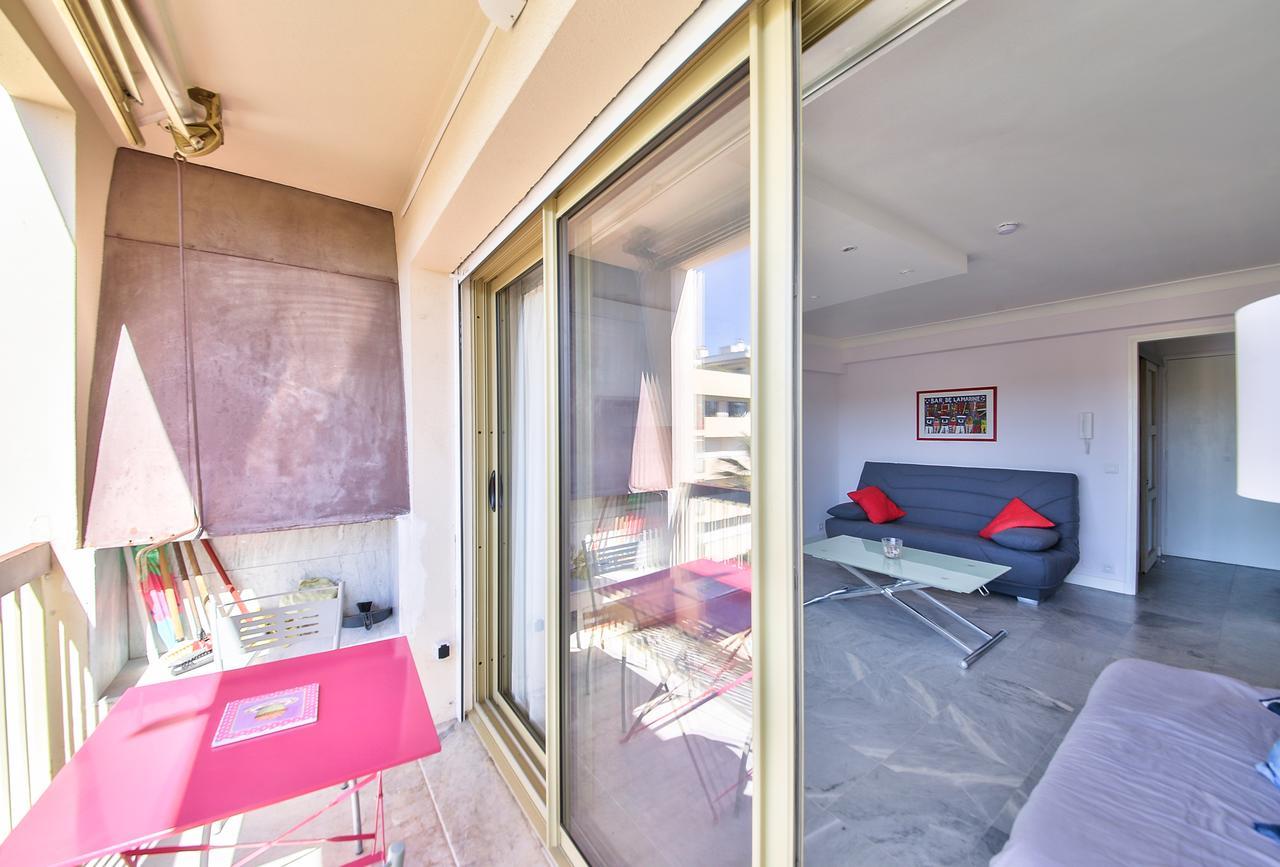 Tamanaco Beach Apartment *